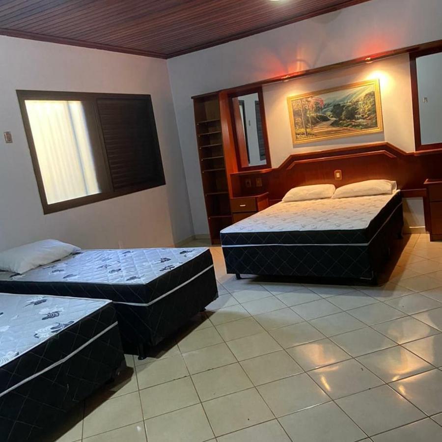 Casa Em Caldas - Piscina Solar E Eletrica Caldas Novas Exteriör bild
