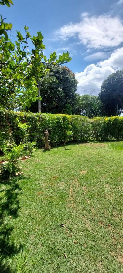 Casa Em Caldas - Piscina Solar E Eletrica Caldas Novas Exteriör bild